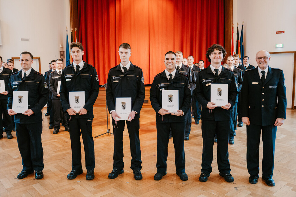 Ernennungen und Beförderungen Oktober 2025