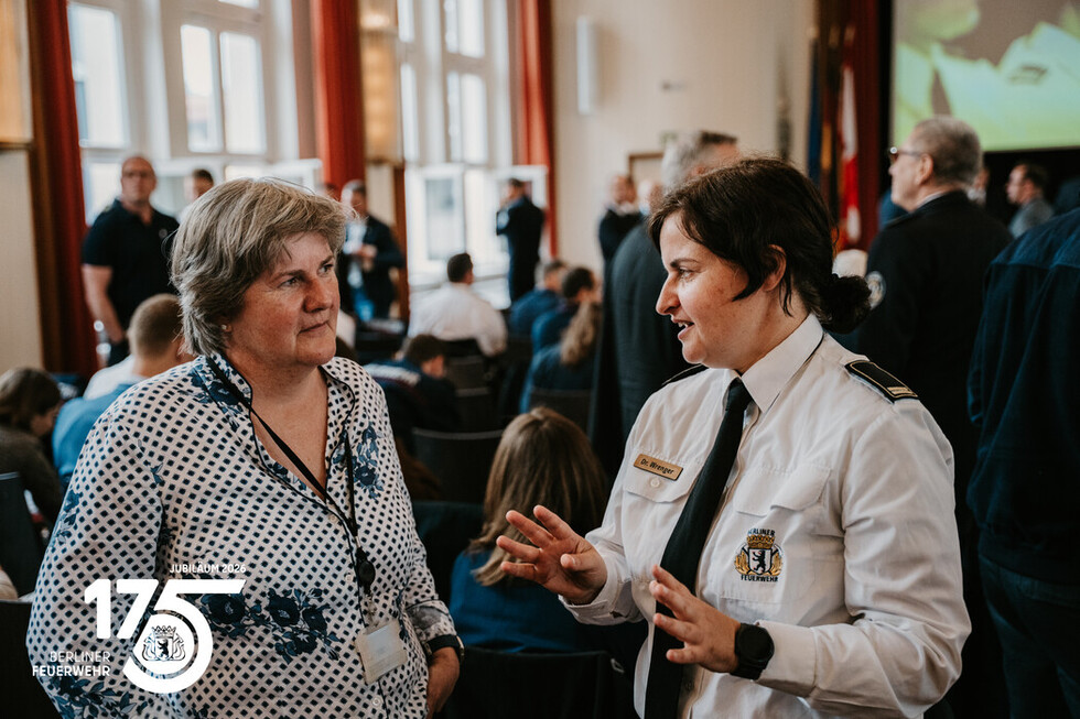 Fachsymposium der Berliner Feuerwehr zum Stromausfall in Steglitz-Zehlendorf