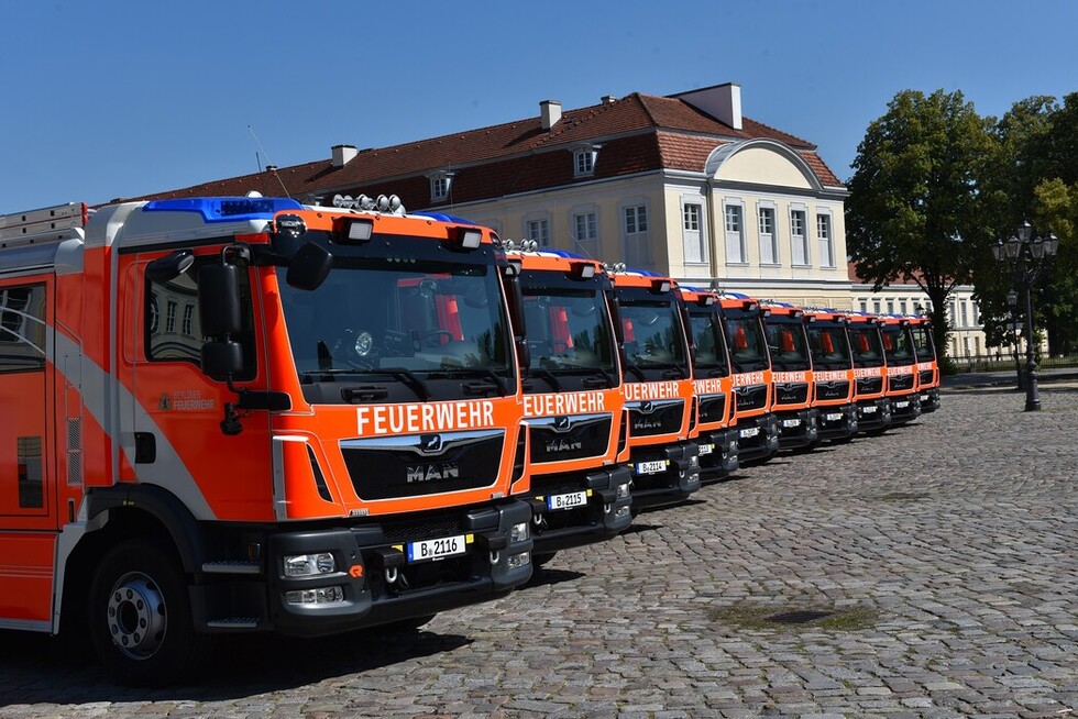 LHF vor dem Schloss Charlottenburg