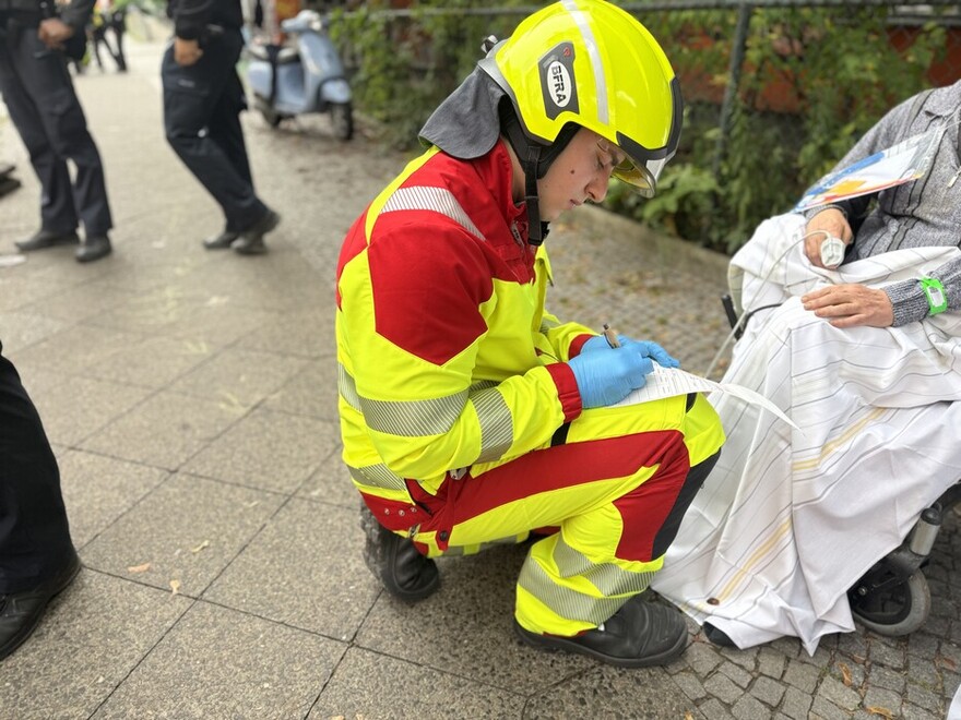 Rettungsdienstliche Sichtung betroffener Personen Rettungsdienstliche Sichtung betroffener Personen