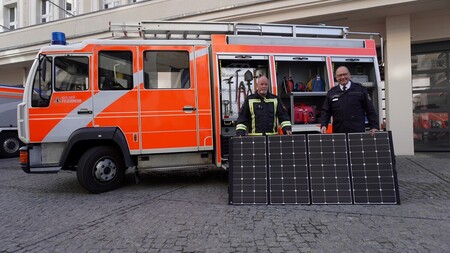 Vorstellung des Feuerwehrinformationsmobil zusammen mit dem LBDV