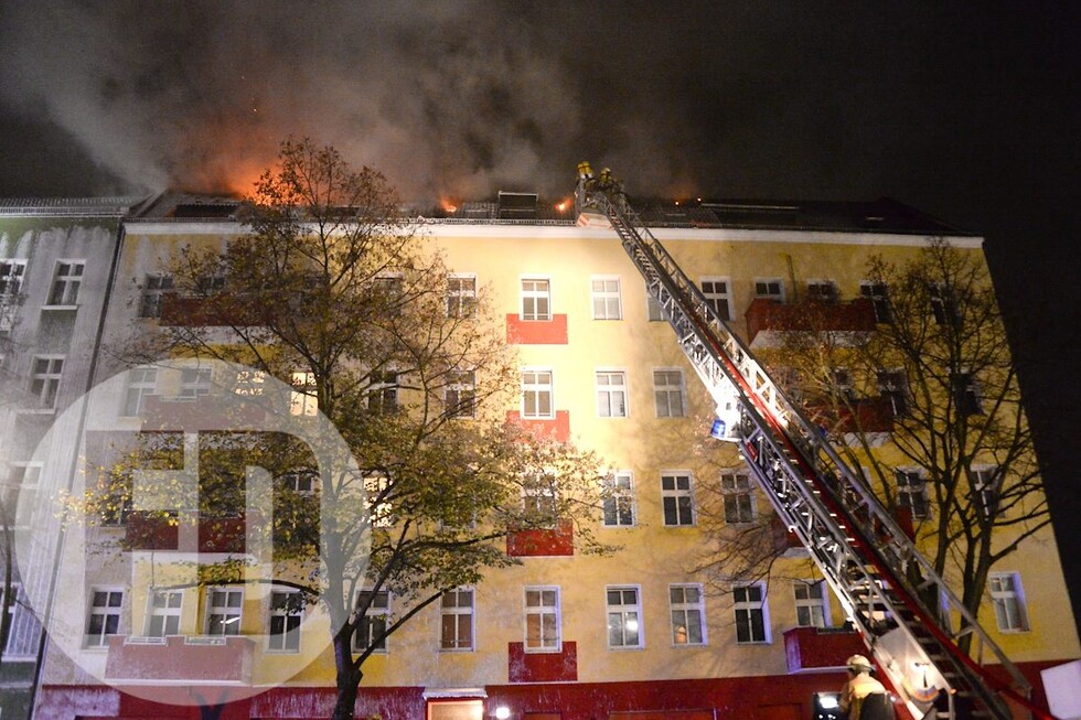 Brandbekämpfung über die DLK