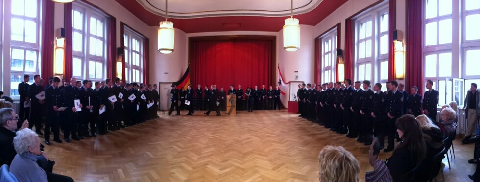 Ernennung im großen Saal in Mitte
