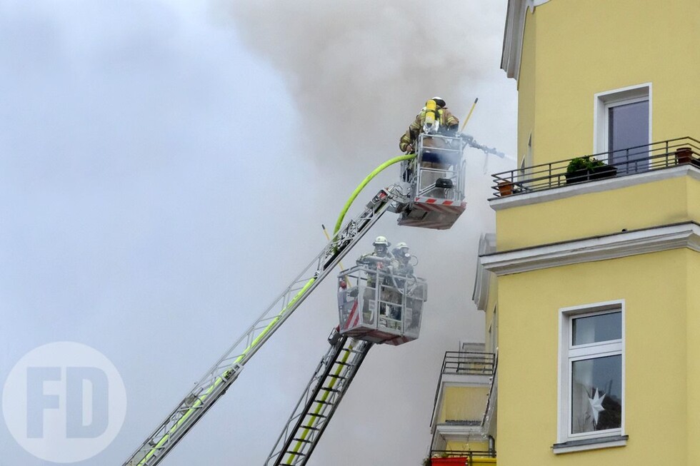 Brandbekämpfung über DLK