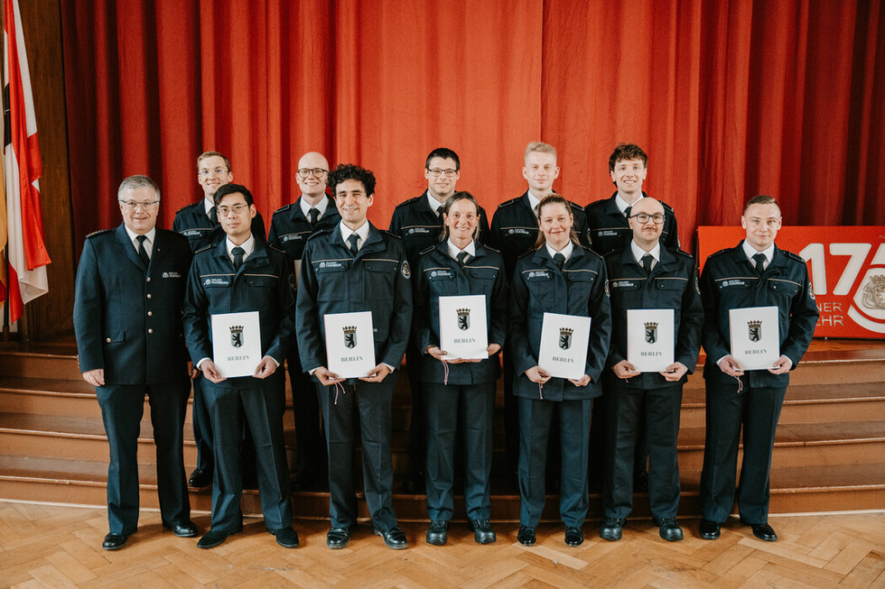 Feierliche Ernennungen und Beförderungen bei der Berliner Feuerwehr März 2026