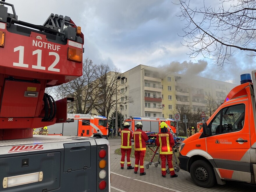 Rettungskräfte des RTW in Bereitstellung