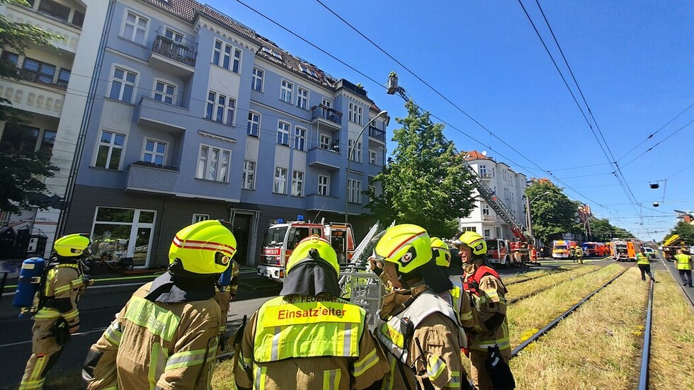 Besprechung der Einsatzleitung