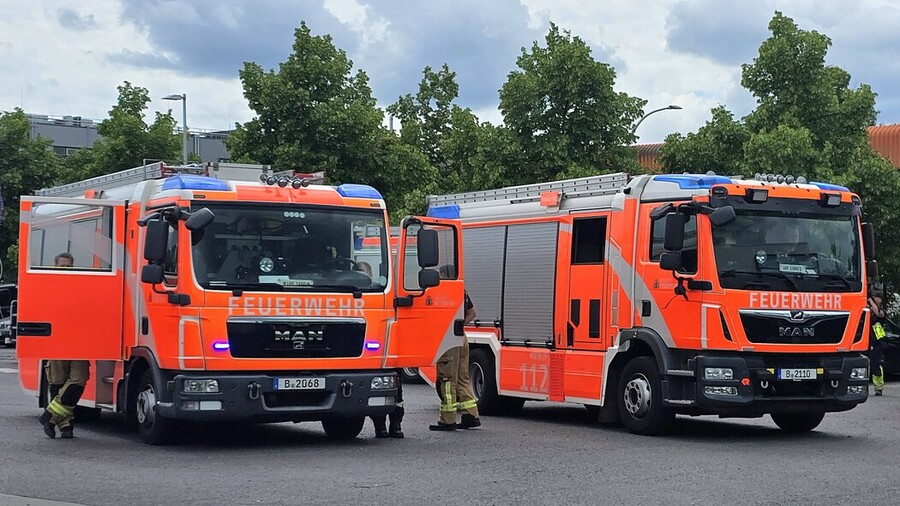 LHF an der Einsatzstelle. 