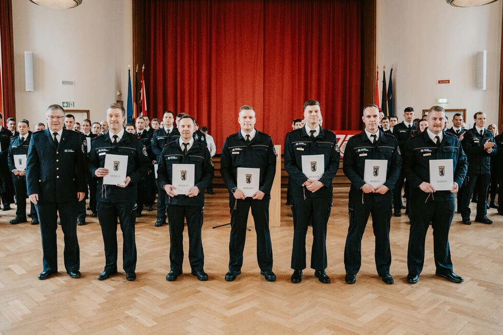 Feierliche Ernennungen und Beförderungen bei der Berliner Feuerwehr März 2026