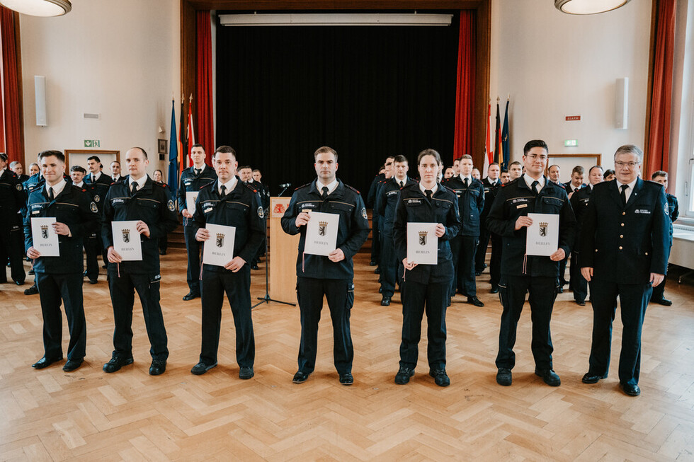Feierliche Ernennungen und Beförderungen bei der Berliner Feuerwehr März 2026