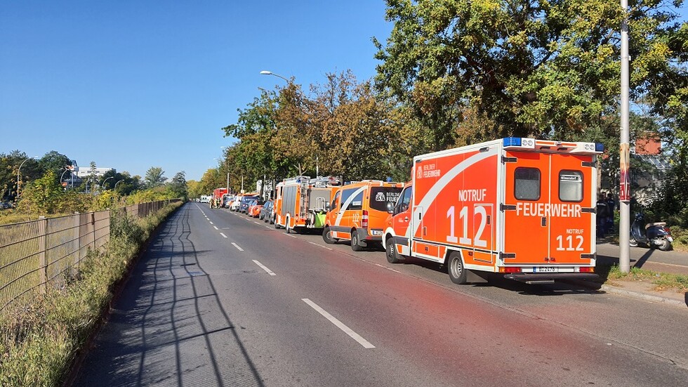 Fahrzeuge im Bereitstellungsraum