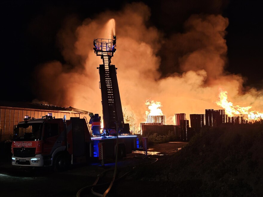 Drehleiter im Einsatz