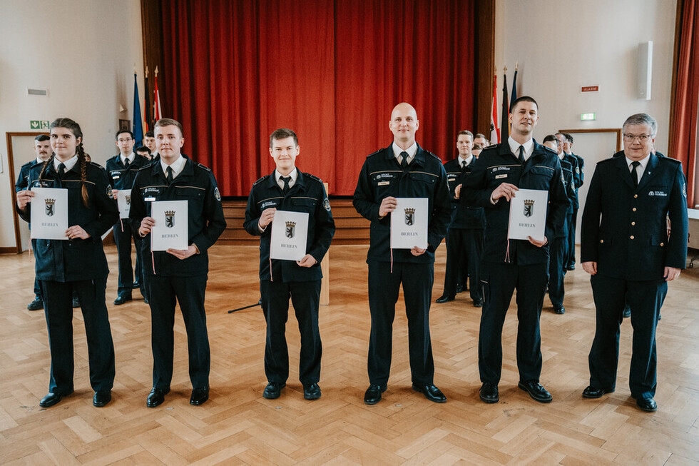 Feierliche Ernennungen und Beförderungen bei der Berliner Feuerwehr März 2026