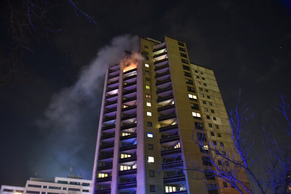 Hochhaus mit Brandwohnung