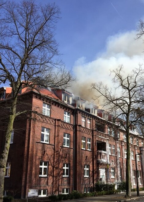 Brandbekämpfung über Drehleiter