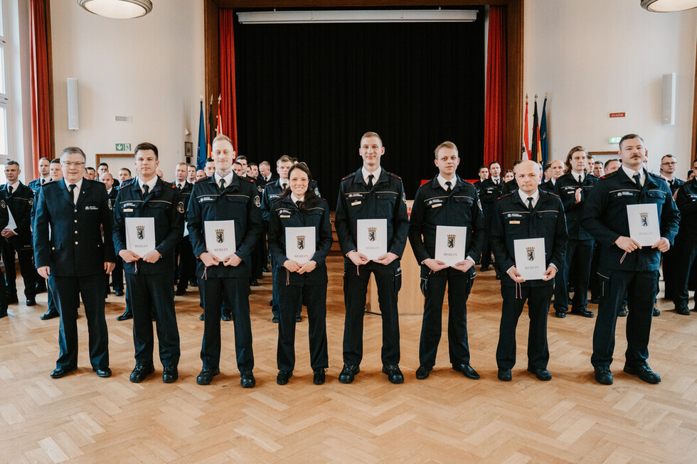 Feierliche Ernennungen und Beförderungen bei der Berliner Feuerwehr März 2026