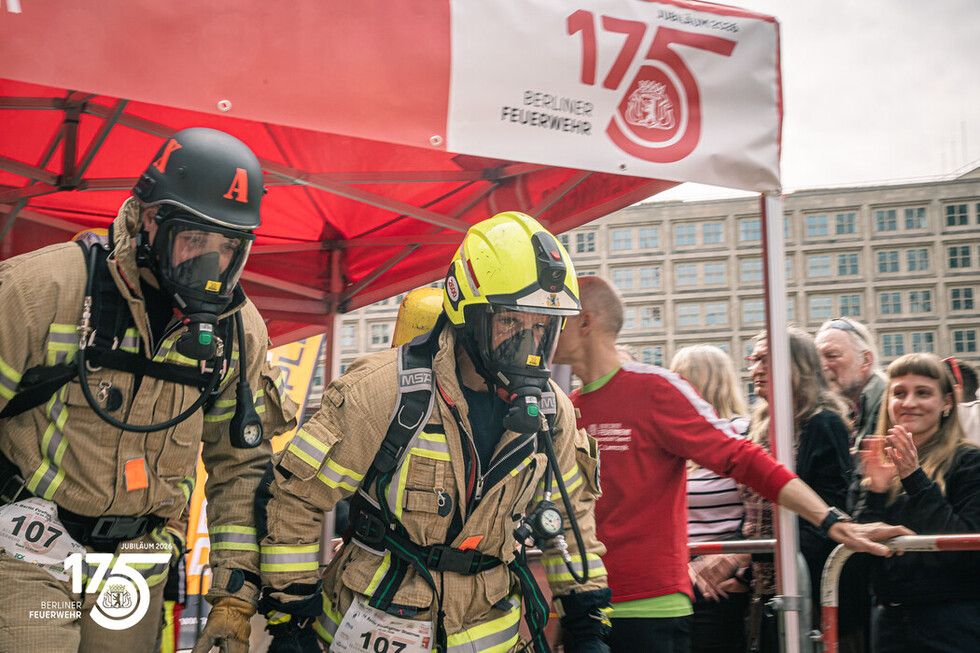 14. Berlin Firefighter Stairrun im 175. Jubiläumsjahr der Berliner Feuerwehr