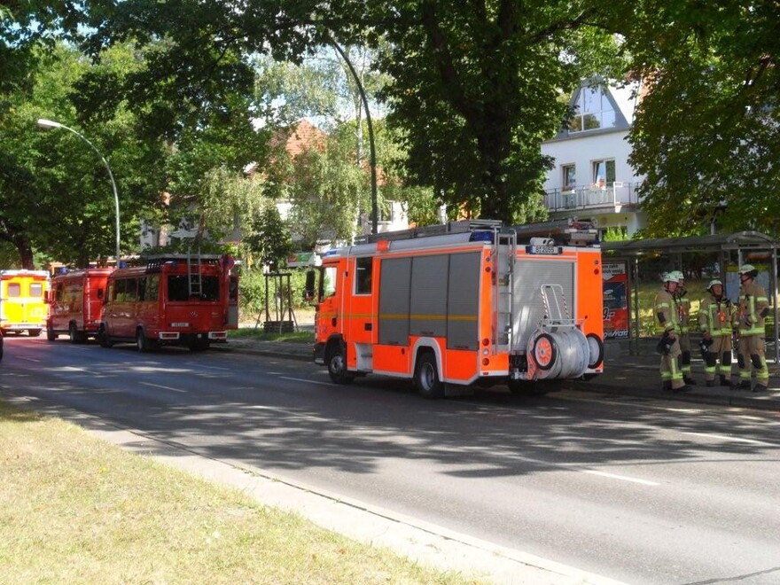 Fahrzeuge an der Einsatzstelle