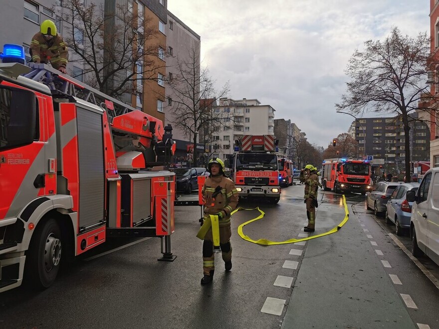 Fahrzeuge an der Einsatzstelle