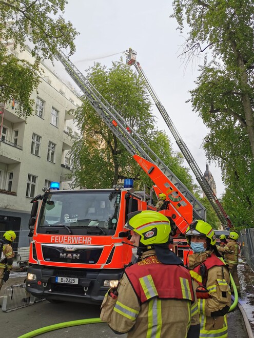 Brandbekämpfung über DLK