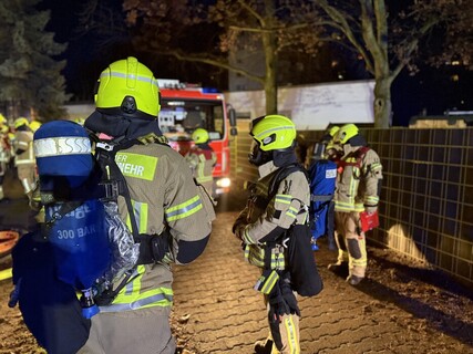 Einsatzkräfte in Bereitstellung