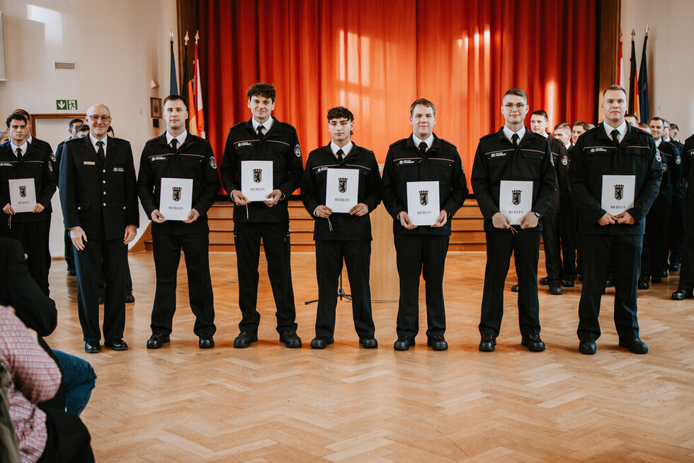 Ernennungen & Beförderungen Dezember 2025