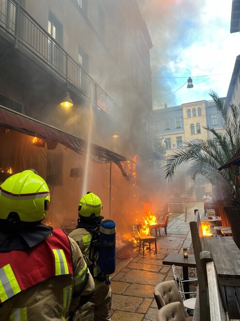 Eingeleitete Brandbekämpfung an der Einsatzstelle