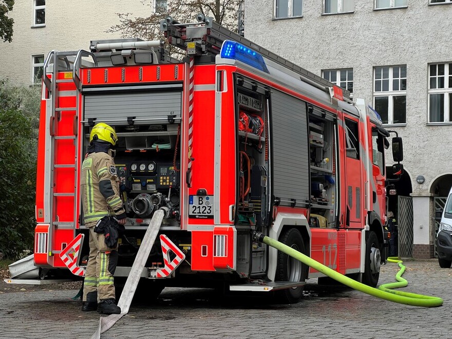 Löschfahrzeug an der Einsatzstelle