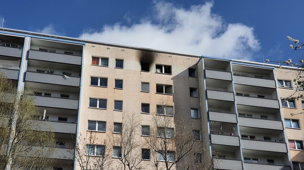 Ausgebrannte Wohnung im 11. OG