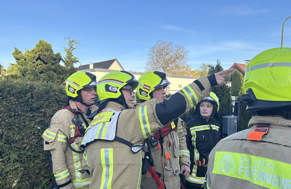 Lageeinweisung Brand Einfamilienhaus in Buckow
