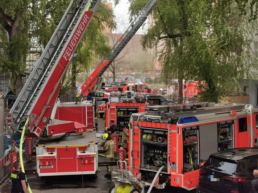 Fahrzeuge an der Einsatzstelle