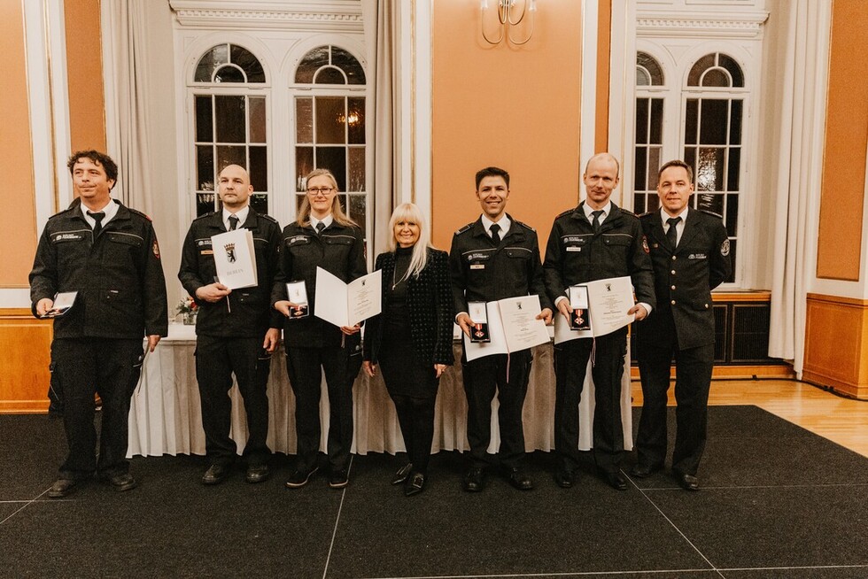Verleihung des goldenen Feuerwehr- und Katastrophenschutz-Ehrenzeichens