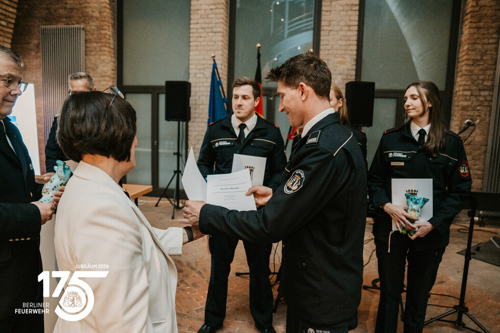 Auszeichnung für sportliche Spitzenleistungen bei der Berliner Feuerwehr