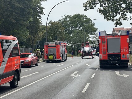 Einsatzfahrzeuge an der Einsatzstelle