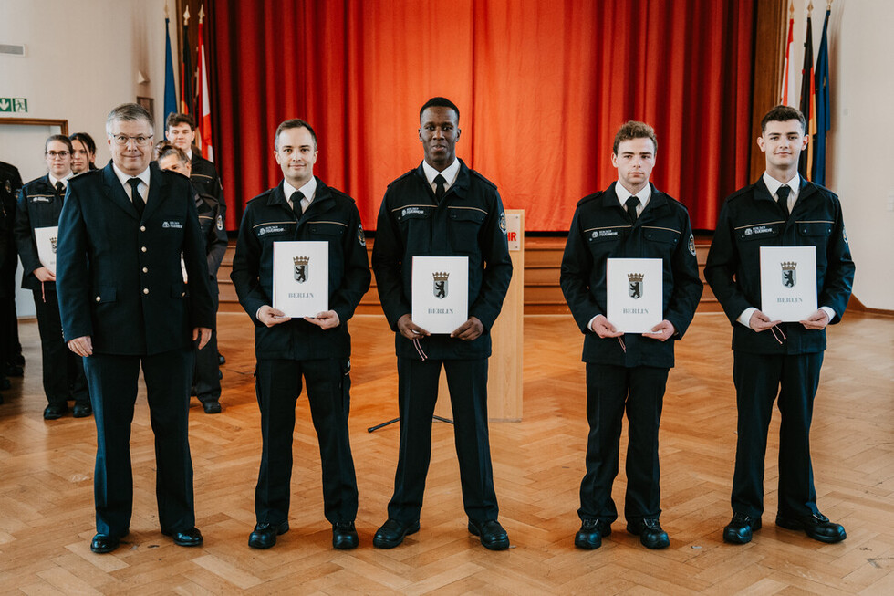 Ernennungen und Beförderungen Oktober 2025