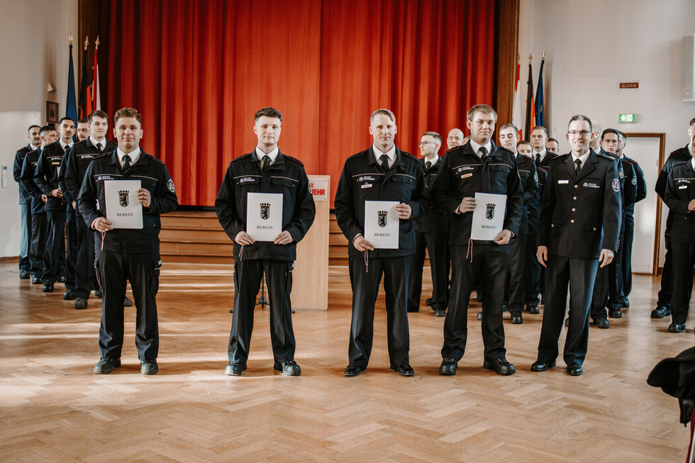 Ernennungen & Beförderungen Dezember 2025