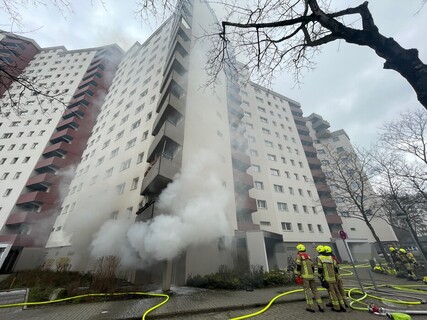 Rauchentwicklung am Gebäude
