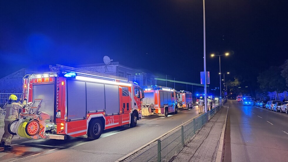 LHF nachts in Bereitstellung LHF nachts in Bereitstellung