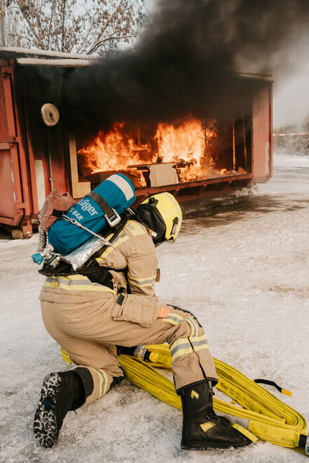 Zimmer im Vollbrand