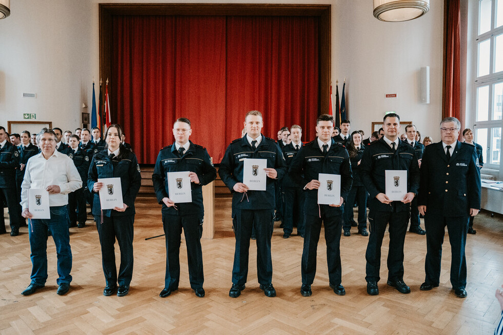 Feierliche Ernennungen und Beförderungen bei der Berliner Feuerwehr März 2026