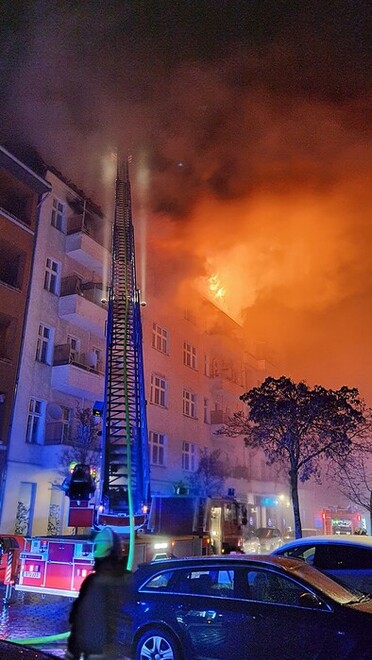 Brandbekämpfung über DLK