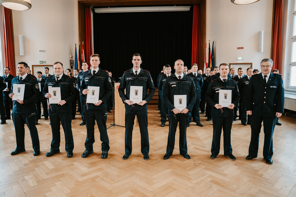 Feierliche Ernennungen und Beförderungen bei der Berliner Feuerwehr März 2026