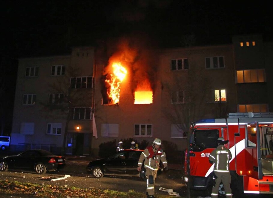 Feuer aus Wohnung