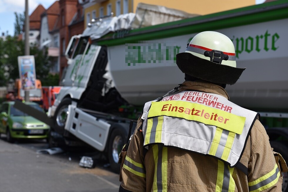 Verunfallter Sattelzug