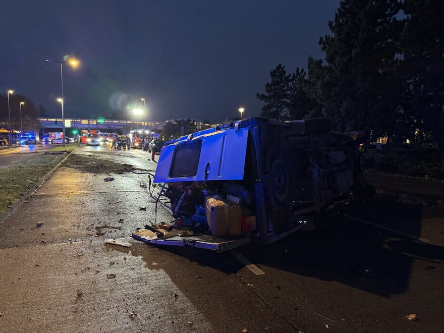 Verunfallter Transporter