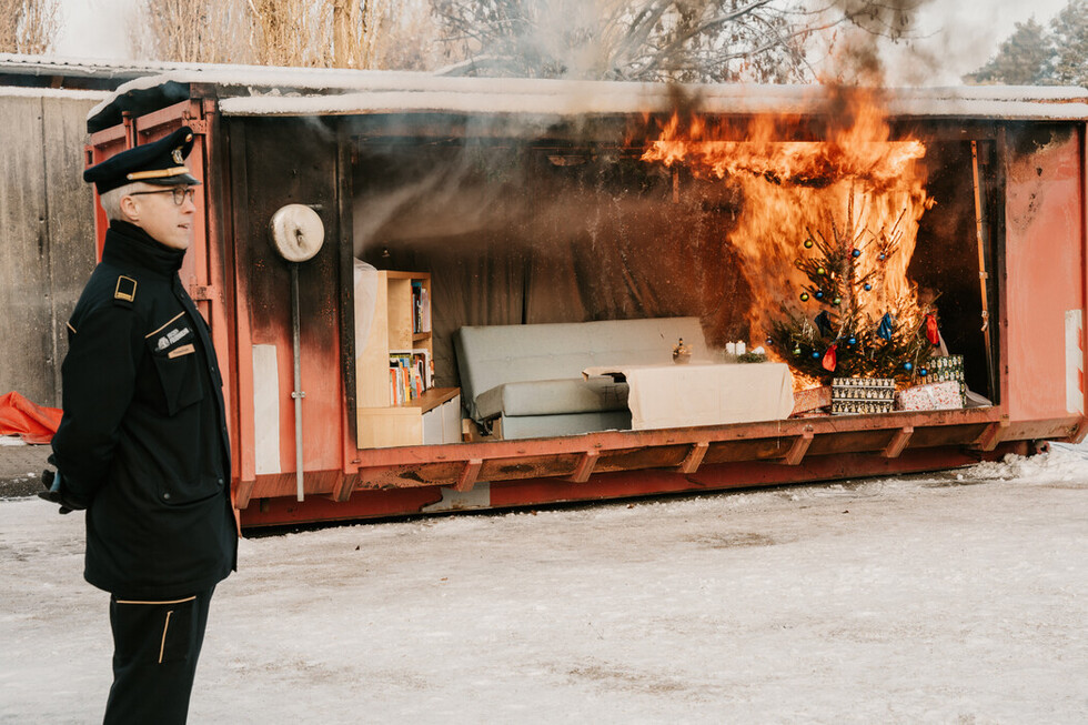 Weihnachtsbaum im Vollbrand