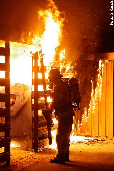 Brand Schöneberger Ufer