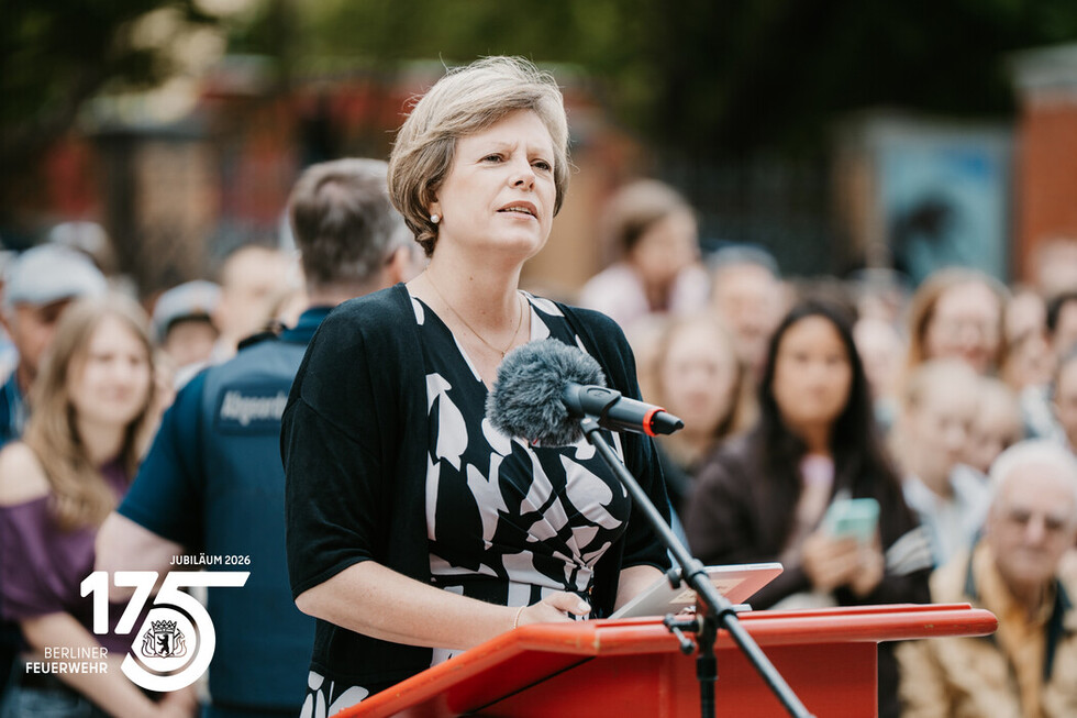 Präsidentin des Abgeordnetenhauses von Berlin, Cornelia Seibeld, während ihrer Ansprache