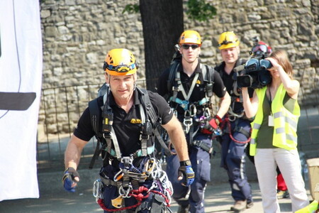 Symbolbild der Seite 1.Platz für die Berliner Höhenretter beim GRIMPDAY 2013