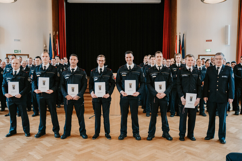 Feierliche Ernennungen und Beförderungen bei der Berliner Feuerwehr März 2026